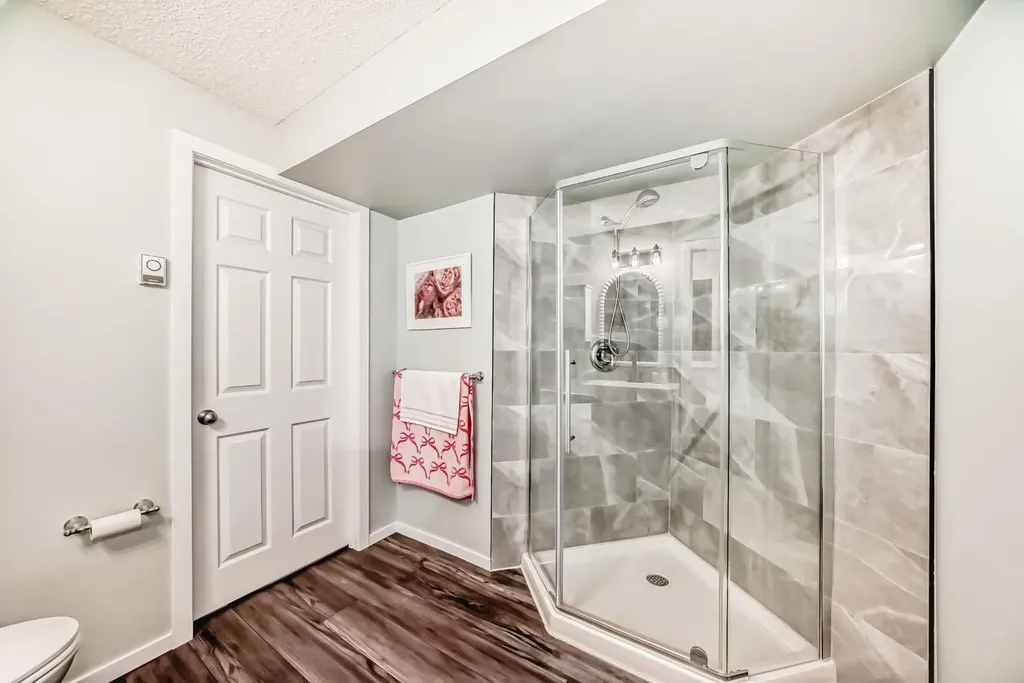 135 Crystalridge Court Okotoks AB T1S1X7