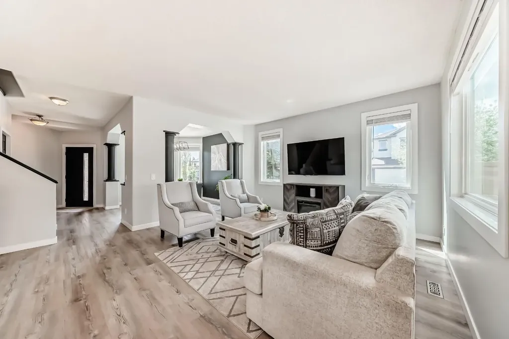 135 Crystalridge Court Okotoks AB T1S1X7