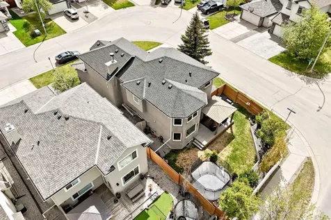 135 Crystalridge Court Okotoks AB T1S1X7