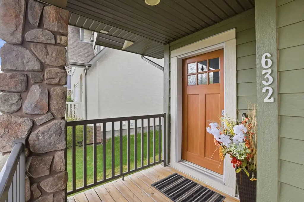 632 Mahogany Boulevard SE Calgary AB T3M 1X9