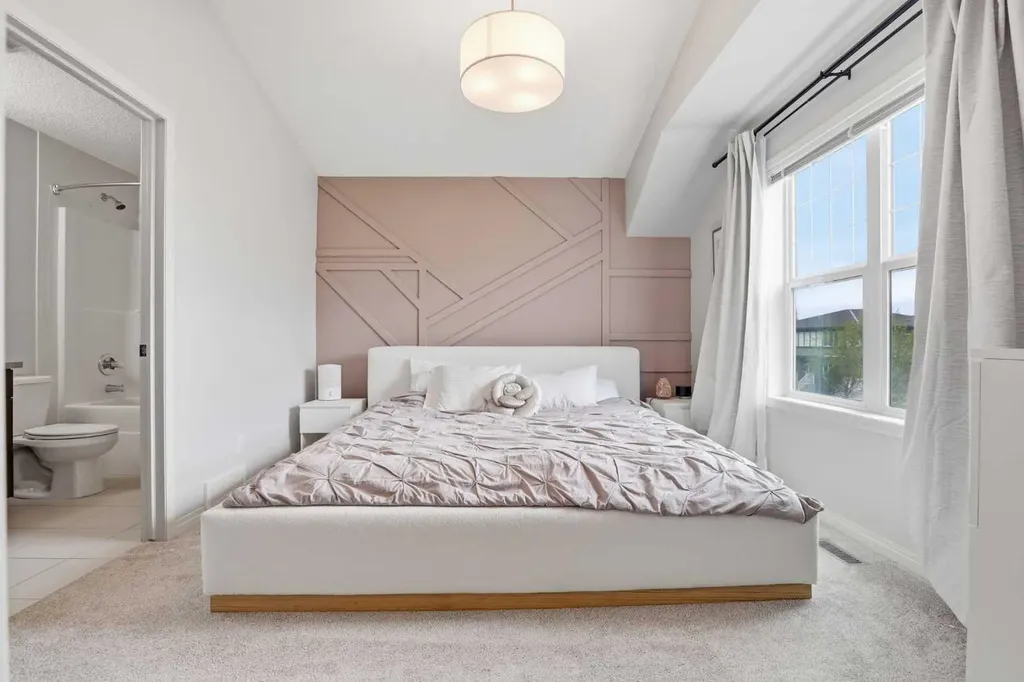 632 Mahogany Boulevard SE Calgary AB T3M 1X9