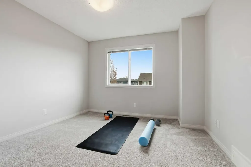 632 Mahogany Boulevard SE Calgary AB T3M 1X9