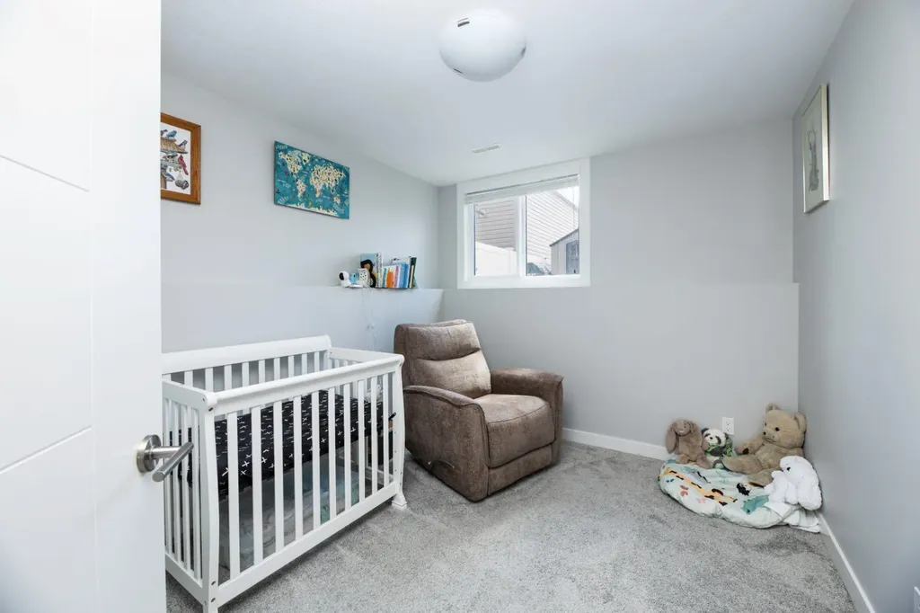 81 Ellington Crescent Red Deer AB T4P3E5