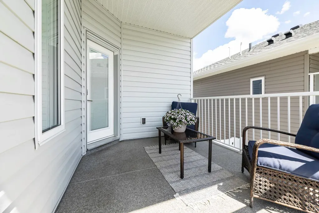 81 Ellington Crescent Red Deer AB T4P3E5