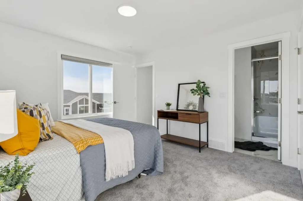95 Saddlecrest Circle NE Calgary AB T3J0Z2