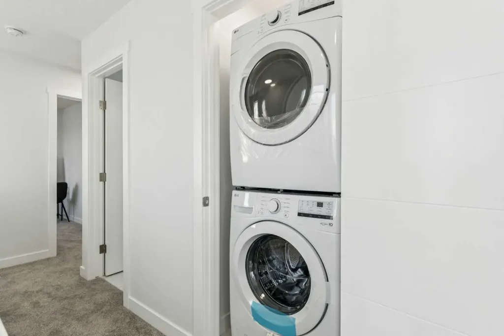 95 Saddlecrest Circle NE Calgary AB T3J0Z2