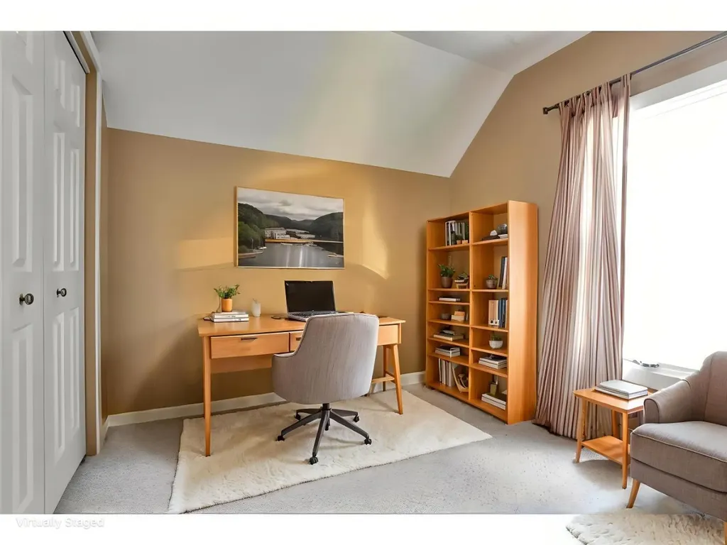 1636 Broadview Road NW Calgary AB T2N 3H1