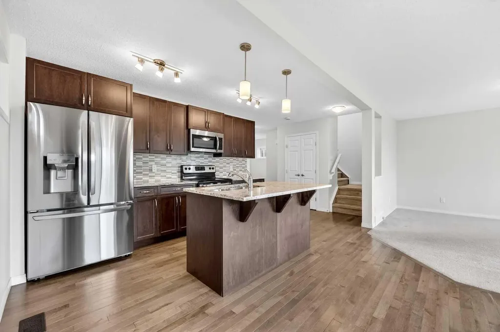 99 Buckskin Way Cochrane AB T4C2P2