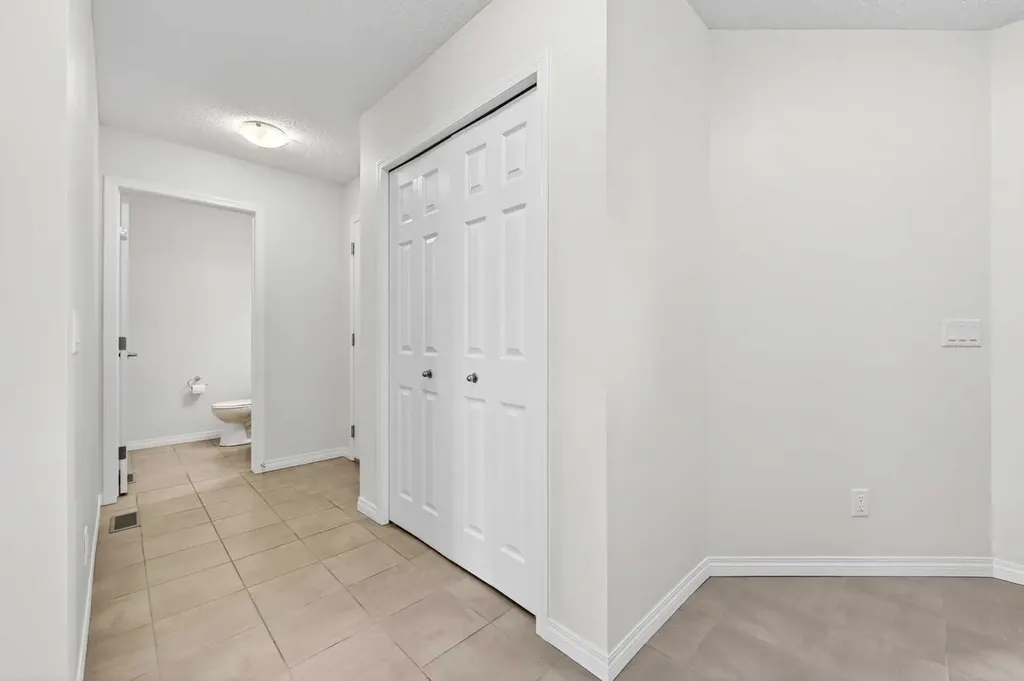 99 Buckskin Way Cochrane AB T4C2P2