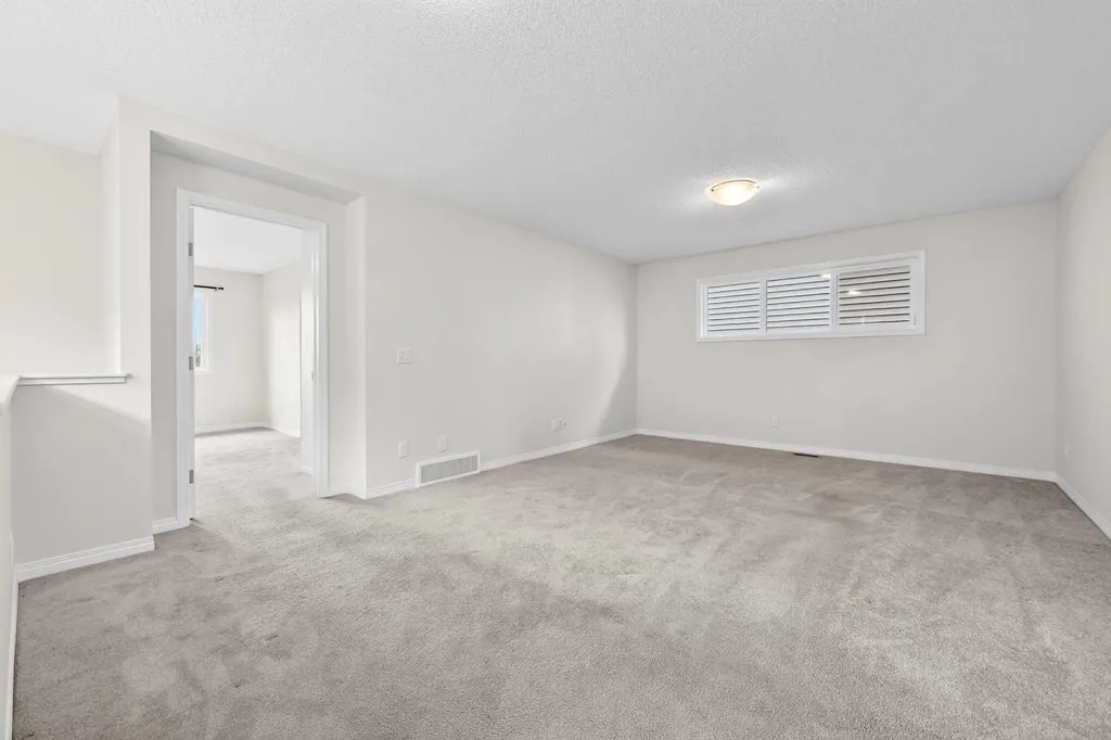 99 Buckskin Way Cochrane AB T4C2P2