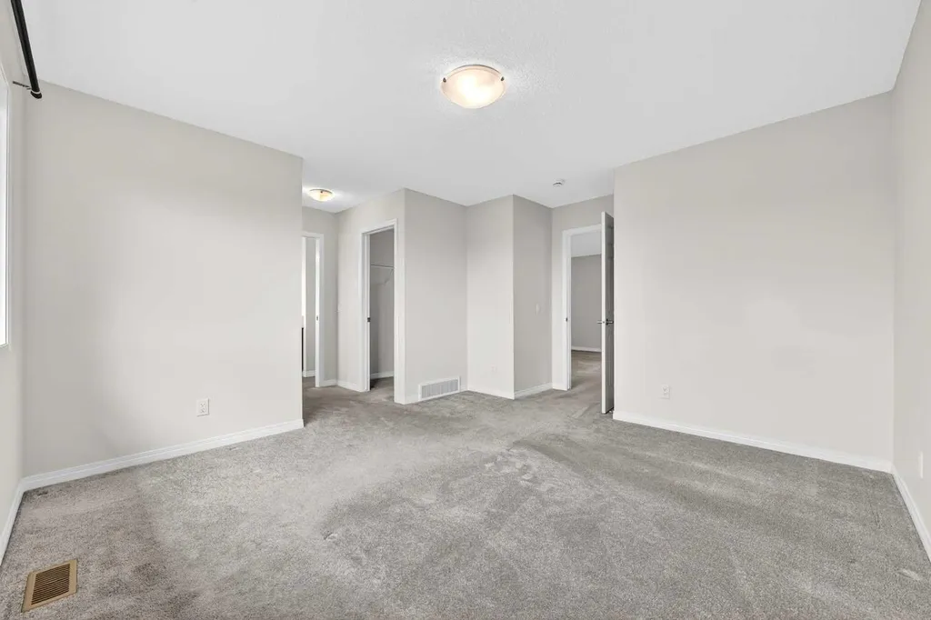 99 Buckskin Way Cochrane AB T4C2P2