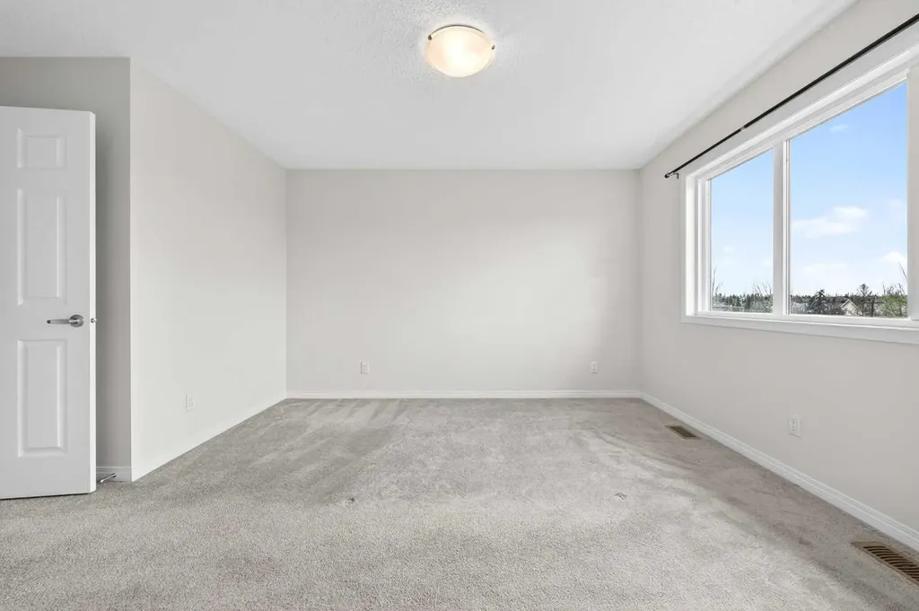 99 Buckskin Way Cochrane AB T4C2P2