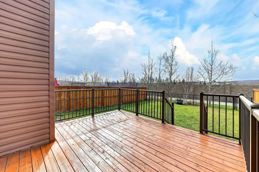 99 Buckskin Way Cochrane AB T4C2P2