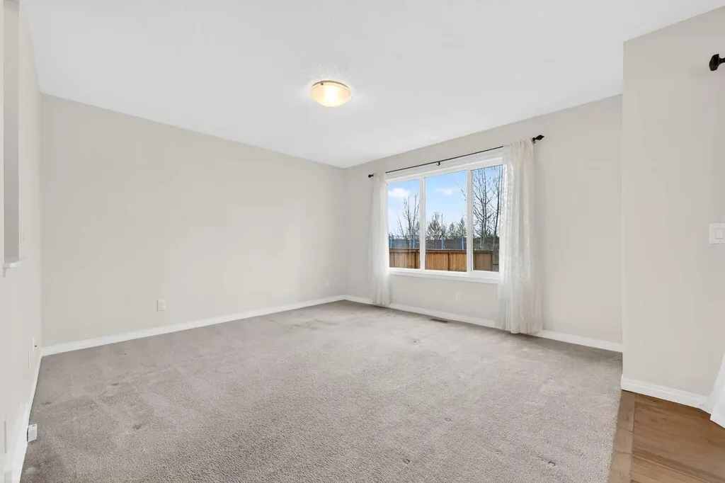 99 Buckskin Way Cochrane AB T4C2P2