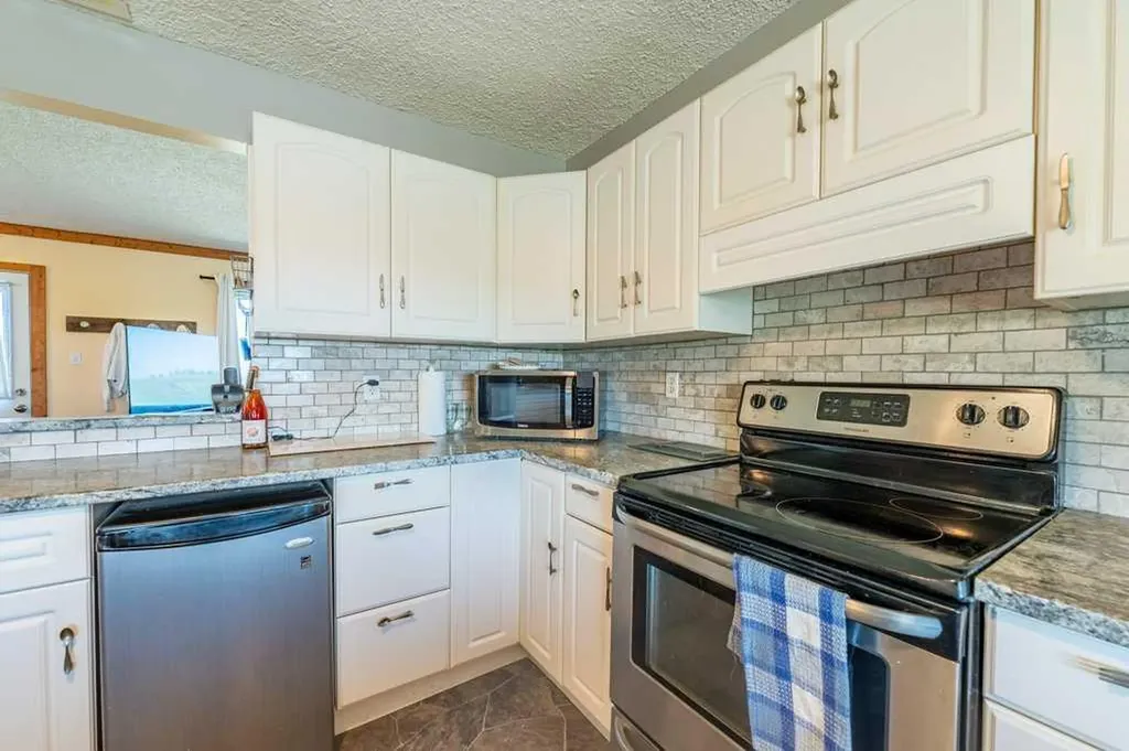 370065 128 Street W Rural Foothills County AB T1S 6B8