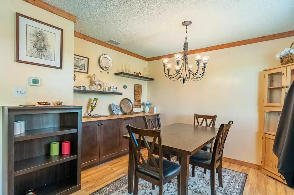 370065 128 Street W Rural Foothills County AB T1S 6B8