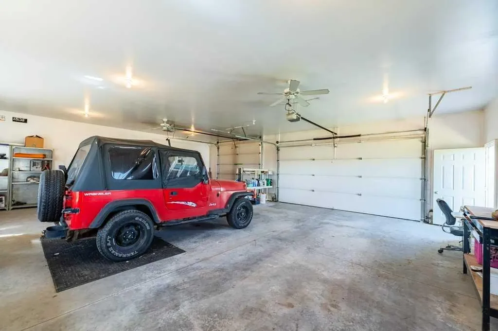 370065 128 Street W Rural Foothills County AB T1S 6B8