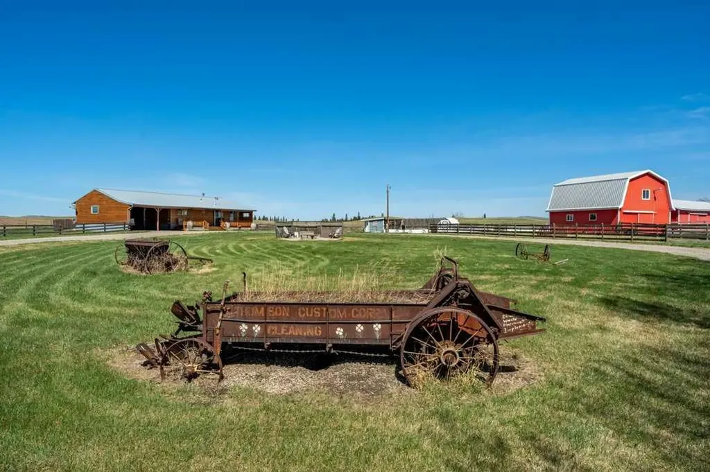 370065 128 Street W Rural Foothills County AB T1S 6B8