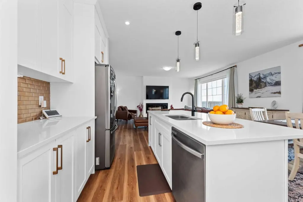 131 Cityside Court NE Calgary AB T3N 2B6