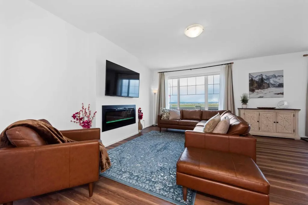 131 Cityside Court NE Calgary AB T3N 2B6
