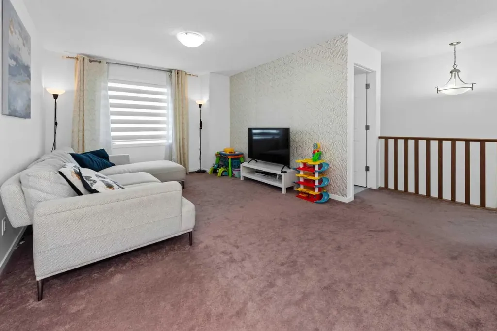 131 Cityside Court NE Calgary AB T3N 2B6