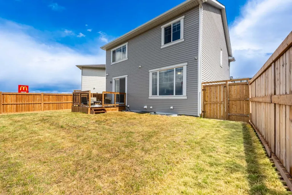 131 Cityside Court NE Calgary AB T3N 2B6