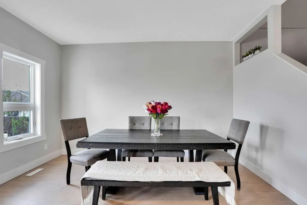 227 Citadel Lane NW Calgary AB T3G 4E1