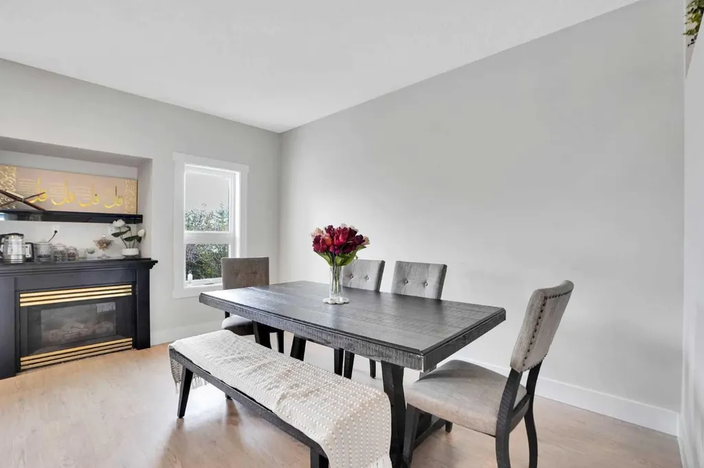 227 Citadel Lane NW Calgary AB T3G 4E1