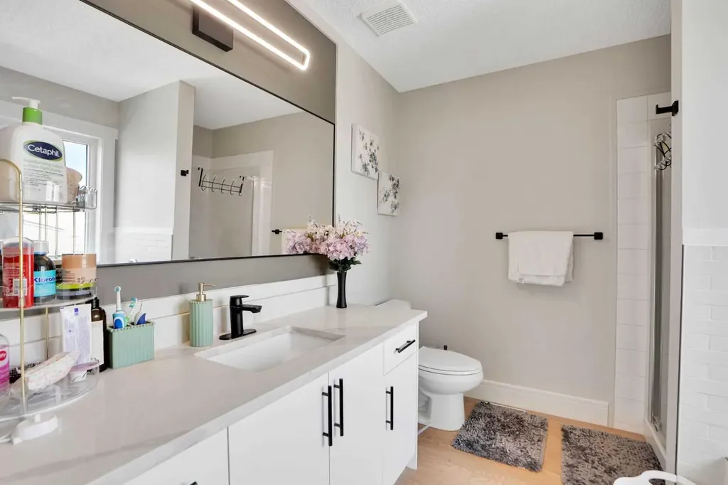 227 Citadel Lane NW Calgary AB T3G 4E1