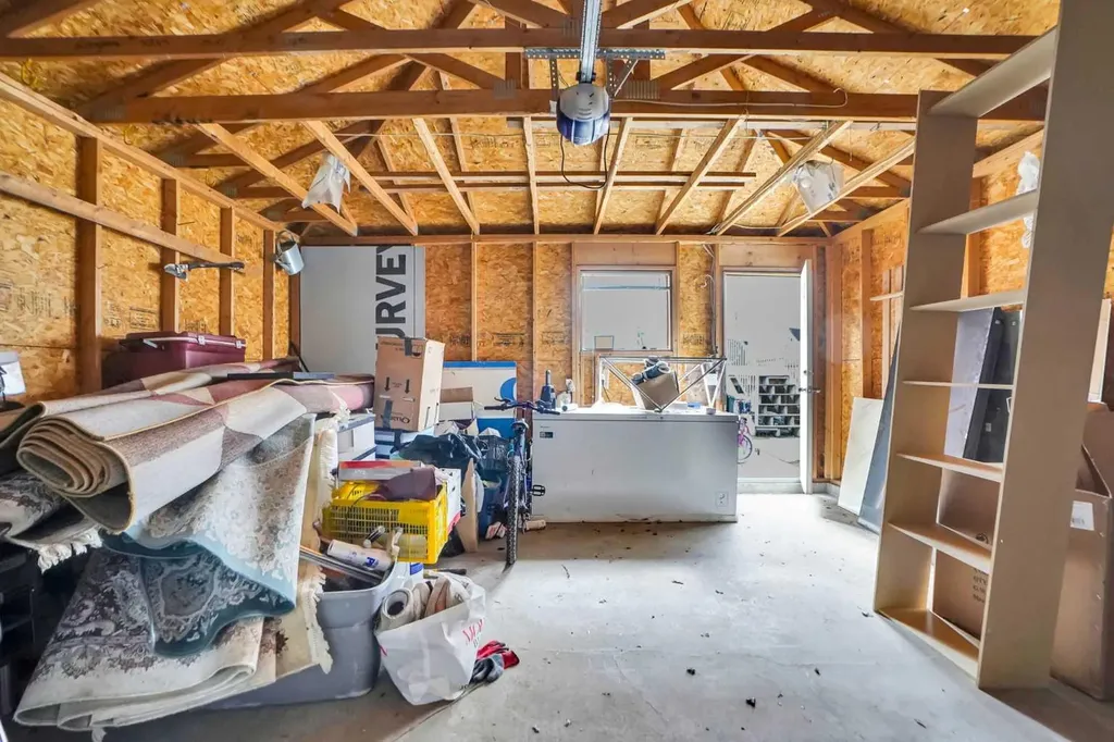 227 Citadel Lane NW Calgary AB T3G 4E1