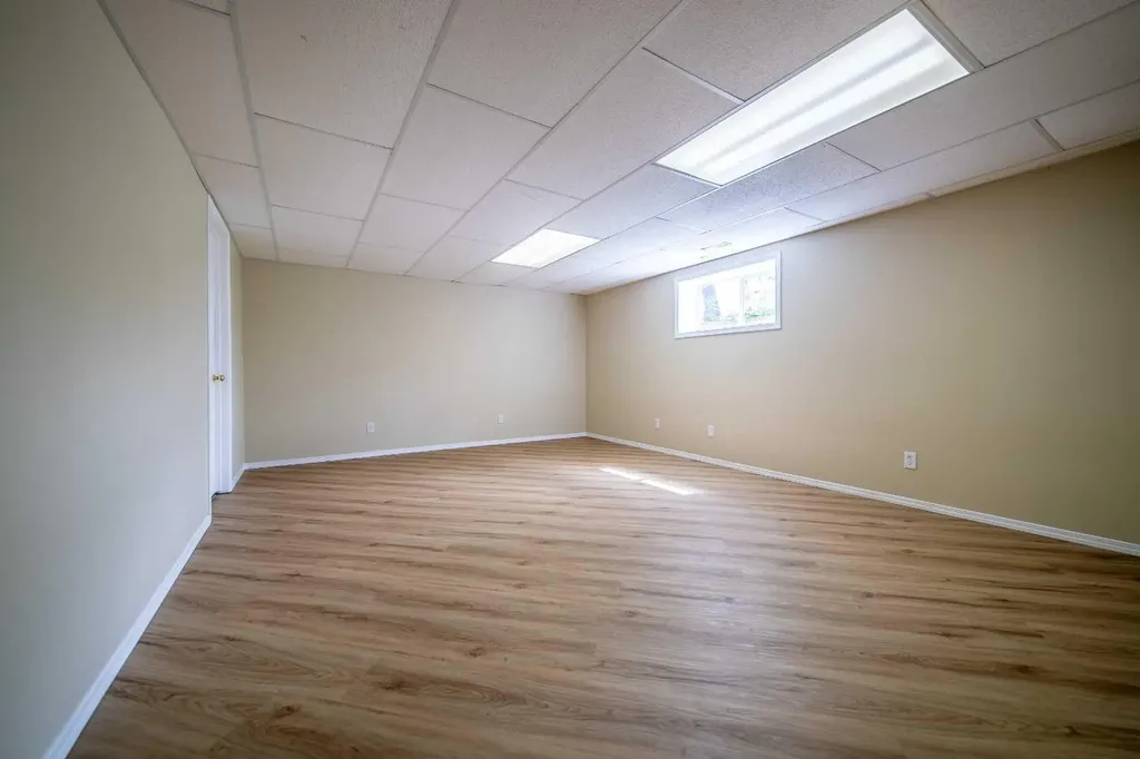 712074 Range Road 55 Grande Prairie AB T8X 4A8