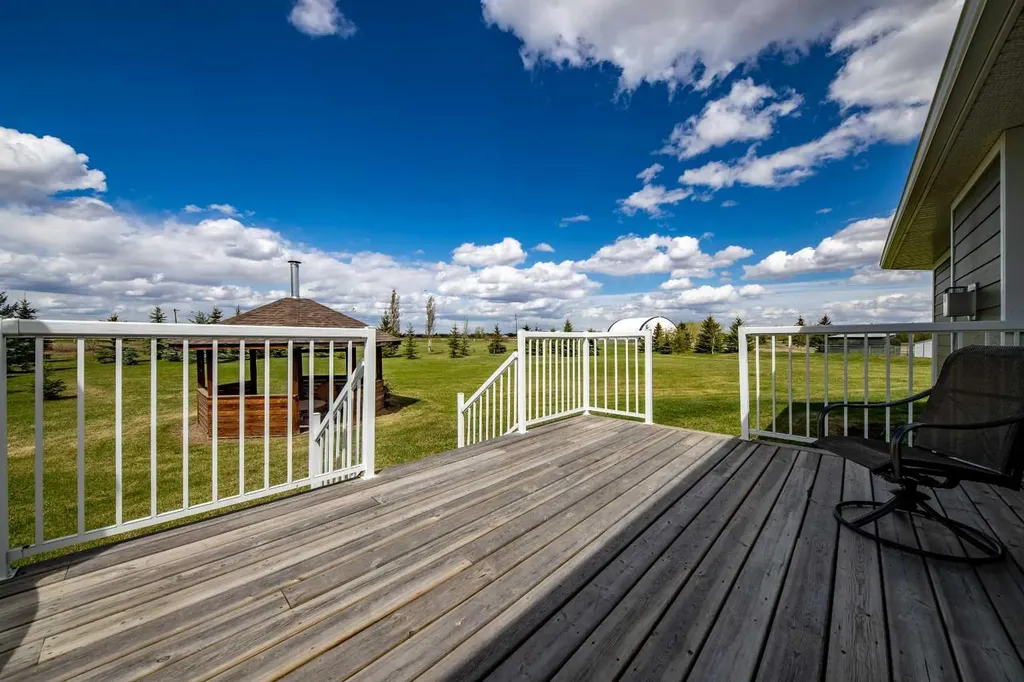 712074 Range Road 55 Grande Prairie AB T8X 4A8