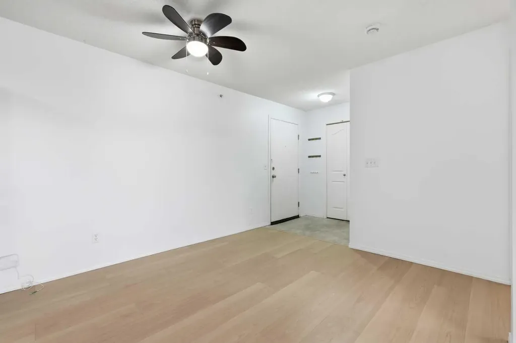 8 Bridlecrest Drive SW Calgary AB T2Y 0H7