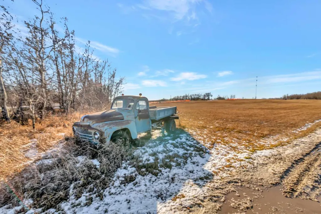 Pt NE 03-48-27-w3 Rural SK S0M 1R0