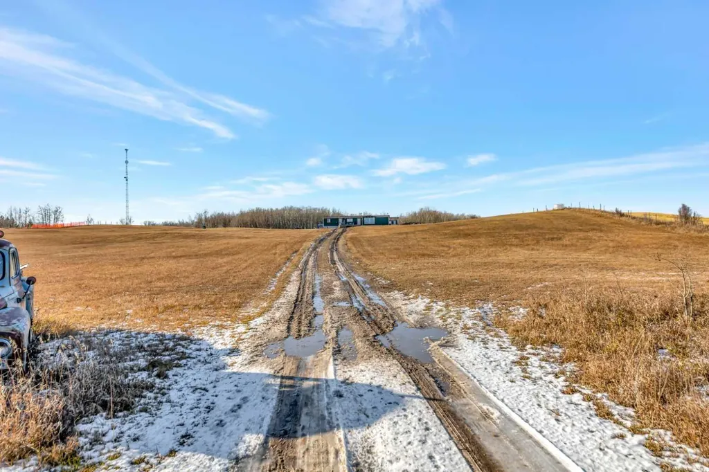 Pt NE 03-48-27-w3 Rural SK S0M 1R0