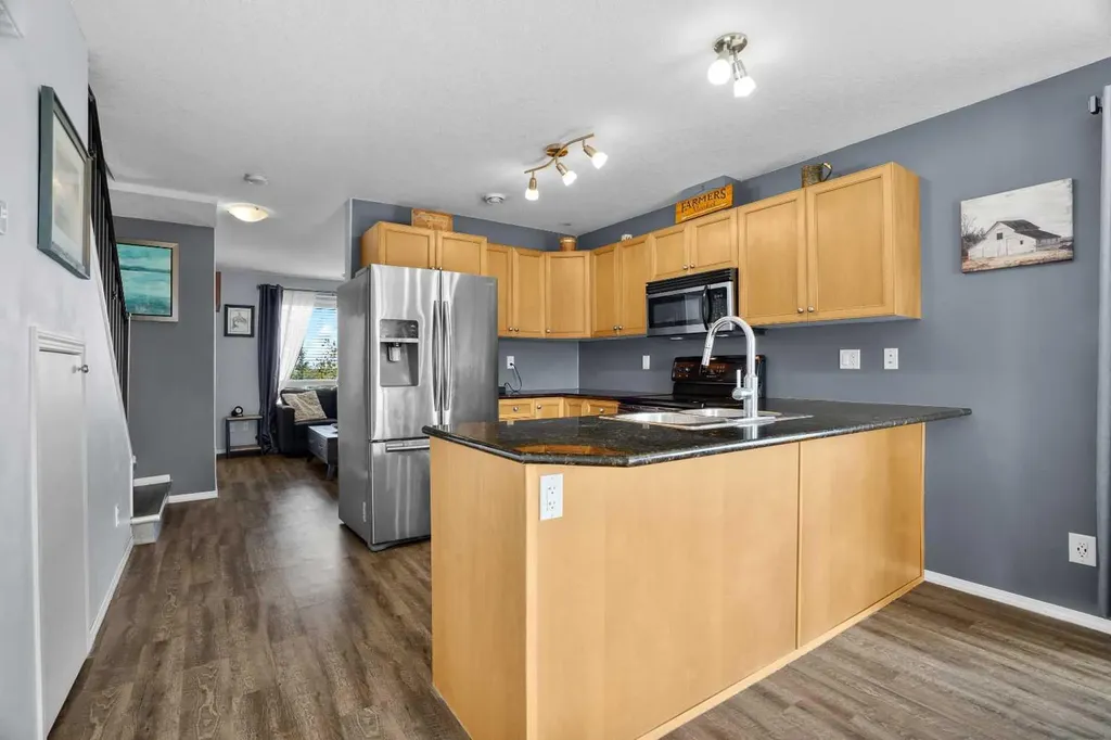 302 Sunrise Terrace NE High River AB T1V 0C3