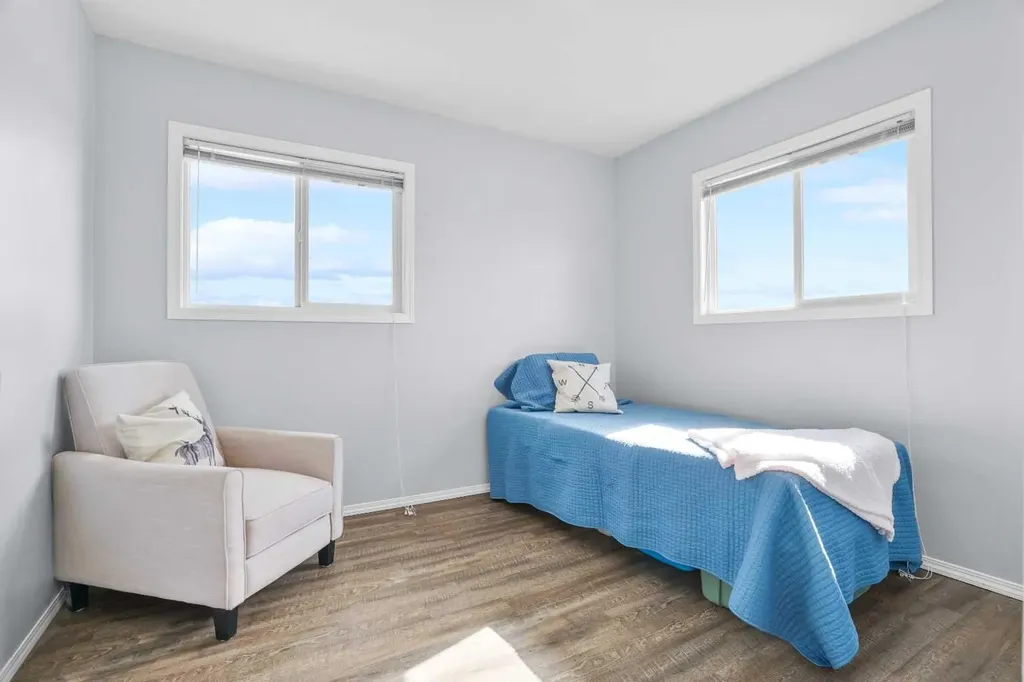 302 Sunrise Terrace NE High River AB T1V 0C3