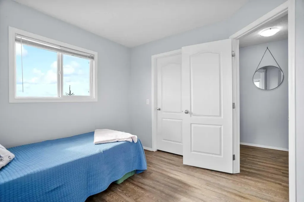 302 Sunrise Terrace NE High River AB T1V 0C3