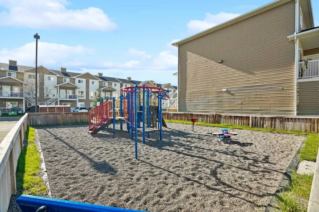 302 Sunrise Terrace NE High River AB T1V 0C3