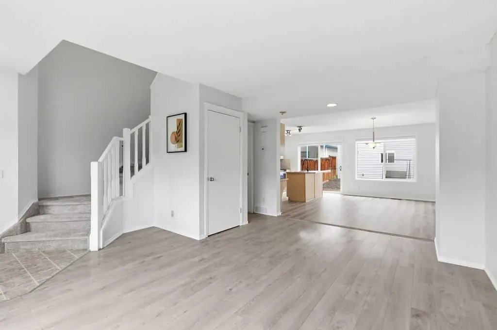 30 Tuscany Springs Heights NW Calgary AB T3M 2M9