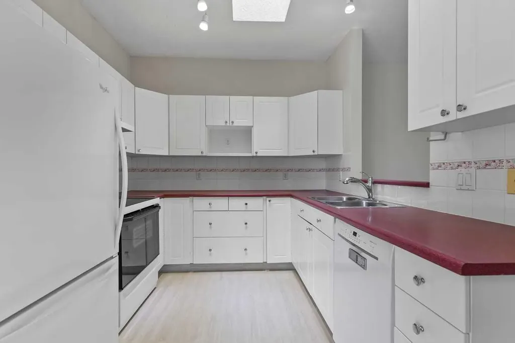 139 Hidden Valley Green NW Calgary AB T3A 5L8