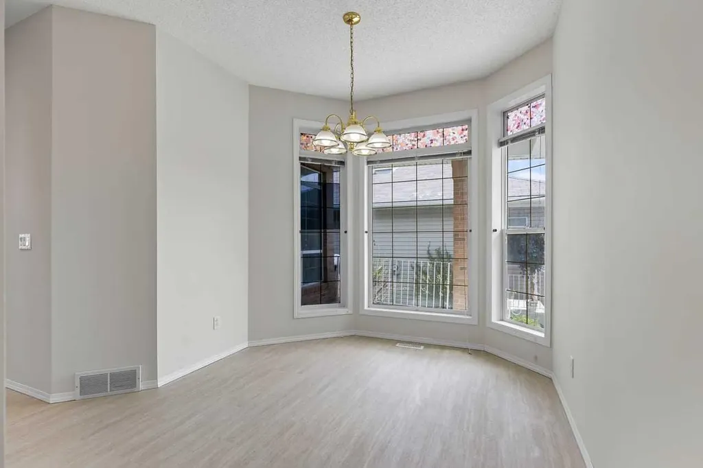 139 Hidden Valley Green NW Calgary AB T3A 5L8