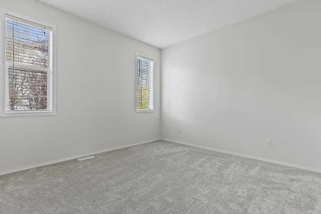 139 Hidden Valley Green NW Calgary AB T3A 5L8