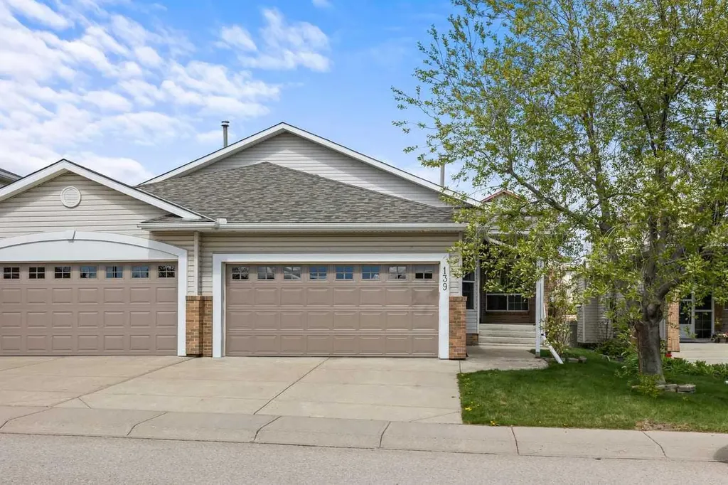 139 Hidden Valley Green NW Calgary AB T3A 5L8