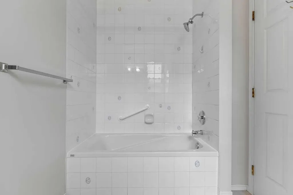139 Hidden Valley Green NW Calgary AB T3A 5L8
