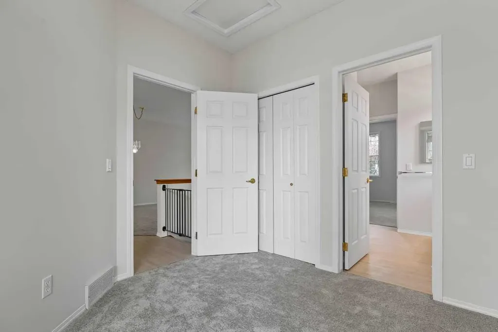 139 Hidden Valley Green NW Calgary AB T3A 5L8