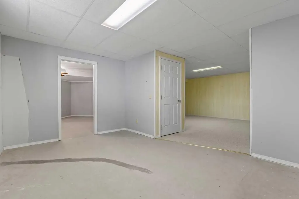 139 Hidden Valley Green NW Calgary AB T3A 5L8