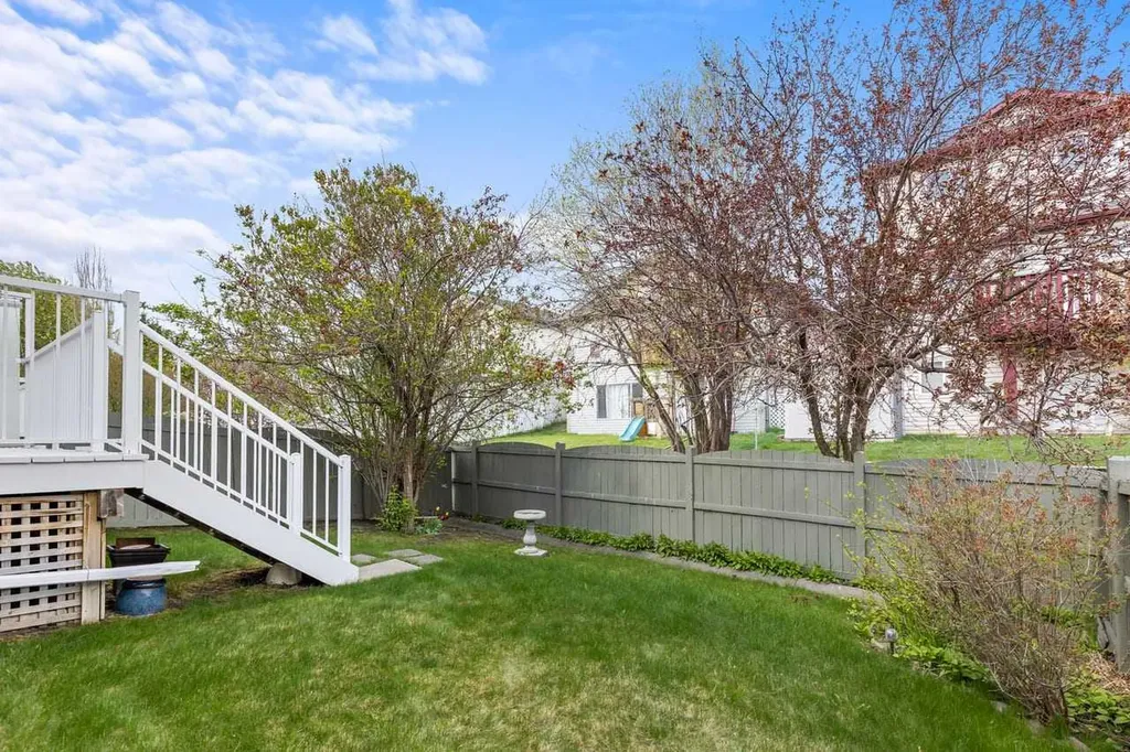 139 Hidden Valley Green NW Calgary AB T3A 5L8