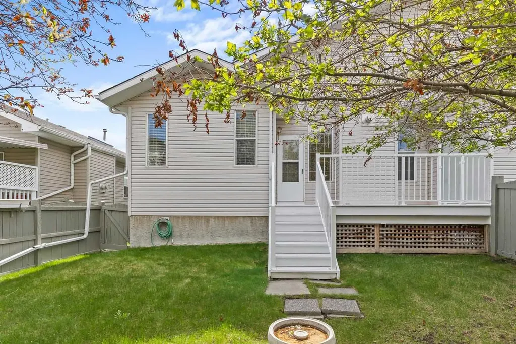 139 Hidden Valley Green NW Calgary AB T3A 5L8