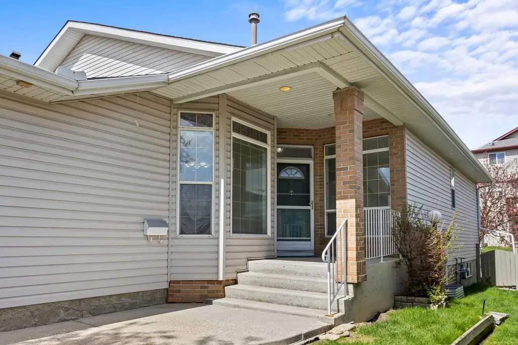 139 Hidden Valley Green NW Calgary AB T3A 5L8